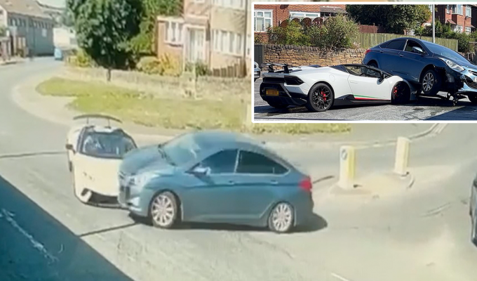 Семейный Hyundai переехал роскошный Lamborghini на перекрестке (7 фото + 1 видео)