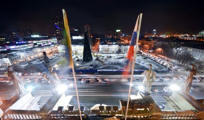 Вид с башни мэрии Екатеринбурга (23 фото)