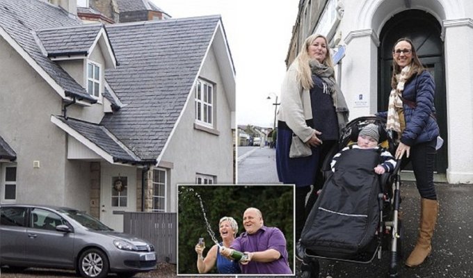 Победительница лотереи купила дом для семьи мальчика-инвалида (6 фото)