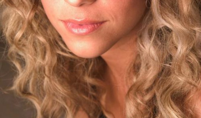 Shakira (6 фотографий)