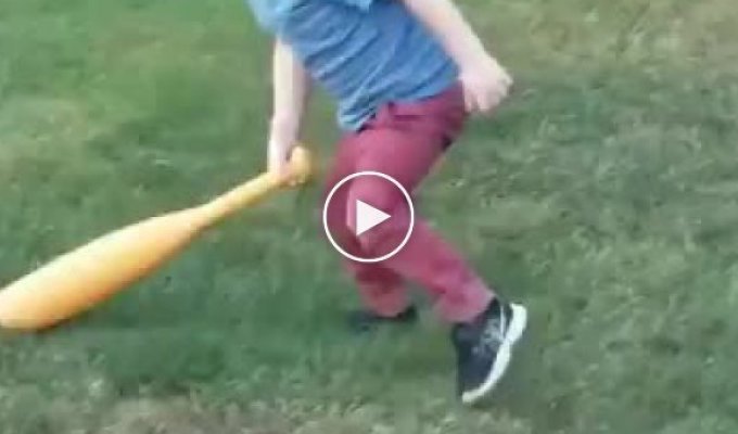 Первые попытки ребенка в бейсболе