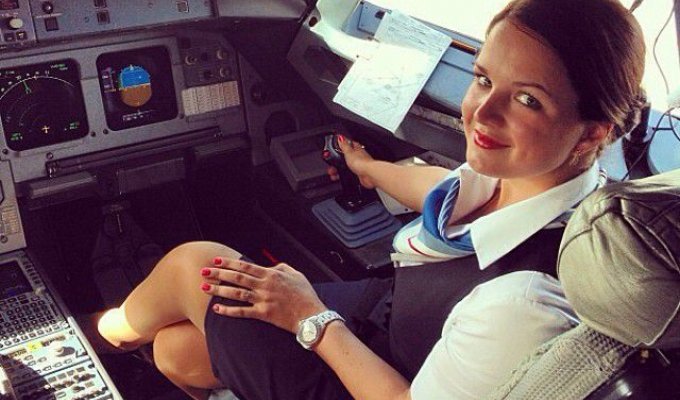 Привлекательные русские стюардессы (64 фото)