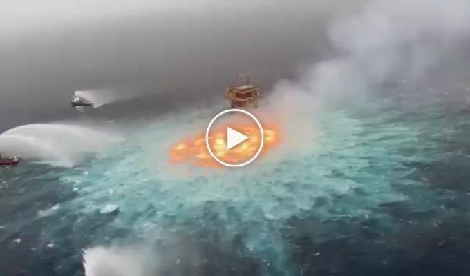 Авария на трубопроводе вызвала впечатляющий пожар в Мексиканском заливе