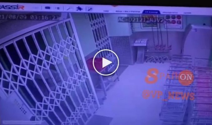Горе-грабители подорвались вместе с банкоматом в Верхней Пышме