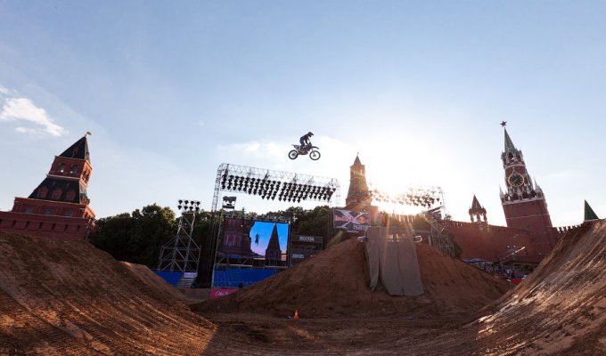 Red Bull X-Fighters (19 фото)