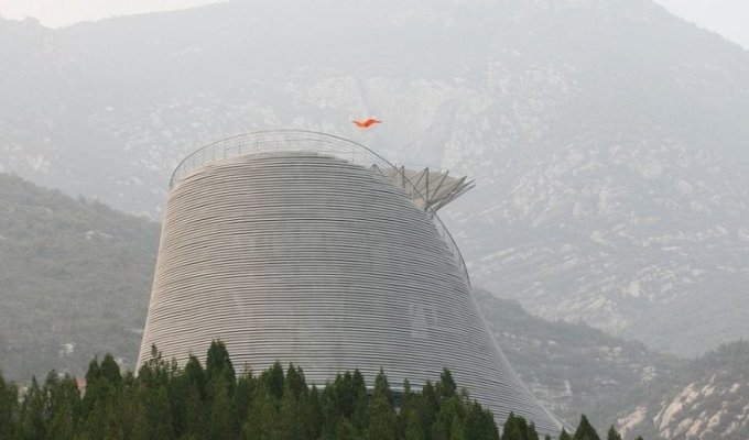 Храм летающих монахов Шаолинь (5 фото)