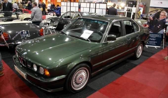 Редкие экземпляры BMW на аукционе в Нидерландах (35 фото)