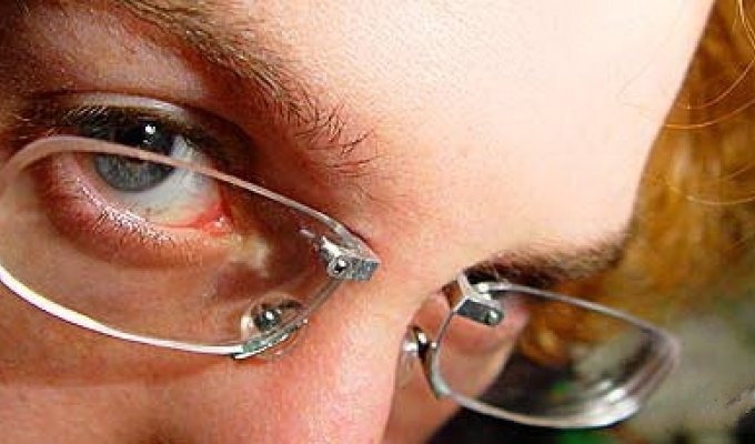 Очки-имплантанты (6 фото)