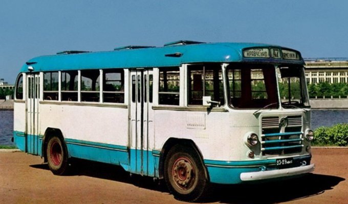 История создания автобуса ЛиАЗ-677 (27 фото + 1 видео)