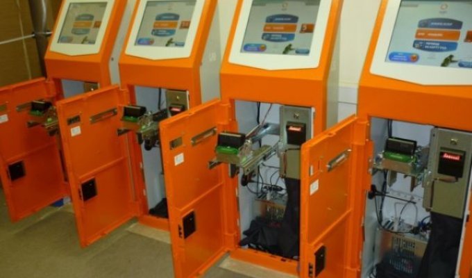 Сотрудник Qiwi добыл 500 тысяч биткоинов на терминалах самообслуживания в 2011 году (2 фото)