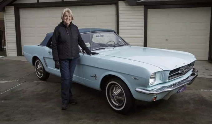 В Соединенных Штатах нашли первый когда-либо проданный Mustang (5 фото)