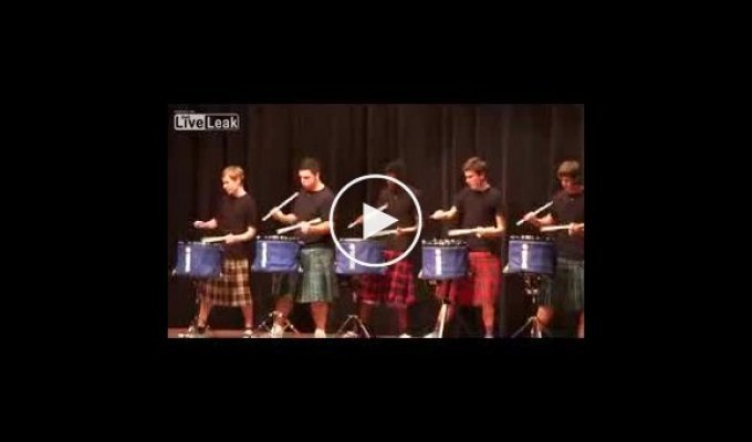 Шотландские барабанщики