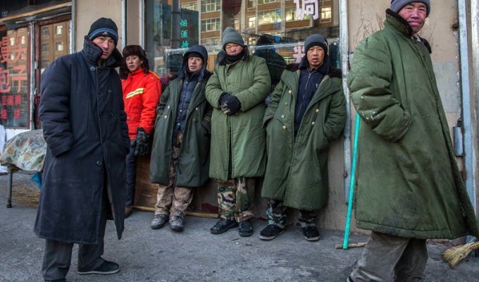 Как китайцы выживают в мороз (45 фото)