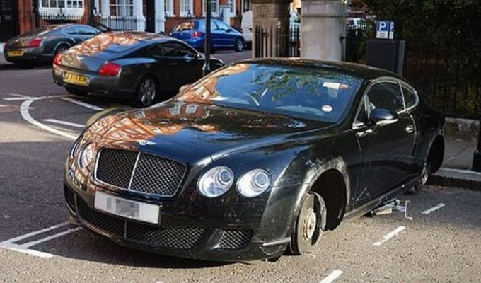 Самый несчастный Bentley Великобритании (3 фото)