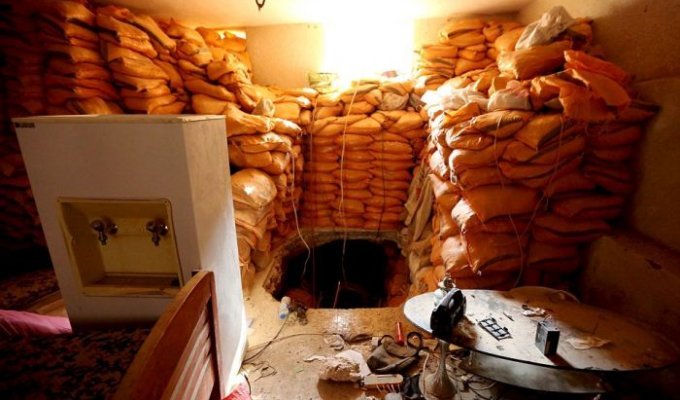 В освобожденном от ИГИЛ городе Синджар нашли разветвленную сеть подземных тоннелей (7 фото)