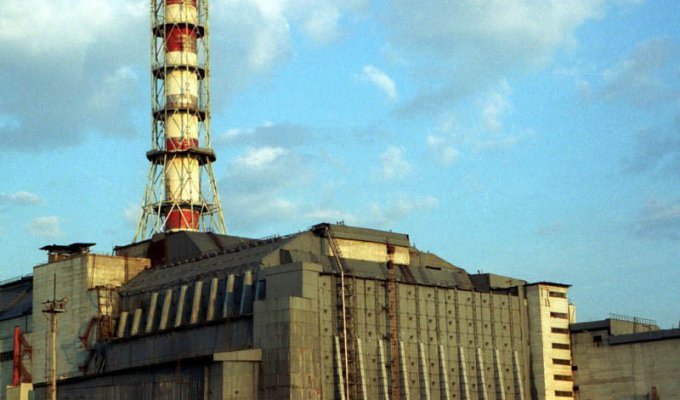 Что произошло на Чернобыльской атомной электростанции 26 апреля 1986 года (16 фото)