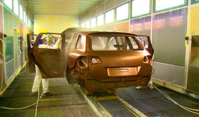 Конвеерная Сборка Volkswagen Touareg (3 фото + 1 видео)