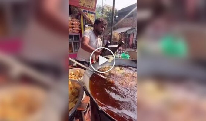Как готовят чипсы в Индии