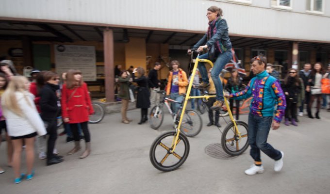Велики День - выставка необычных велосипедов (36 фото)