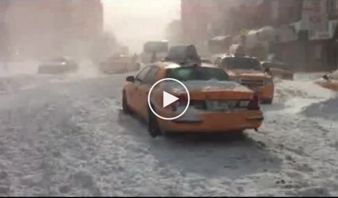 Апокалипсис в Нью Йорке после снежной бури