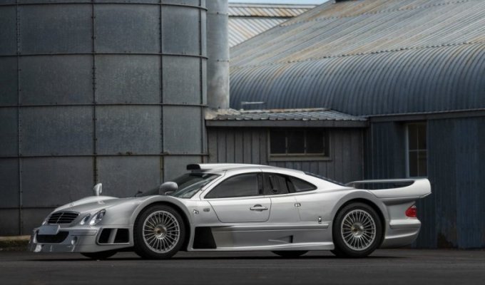 Mercedes-Benz AMG CLK GTR из 90-х дороже, чем новый Mercedes-AMG Project One (30 фото + 1 видео)