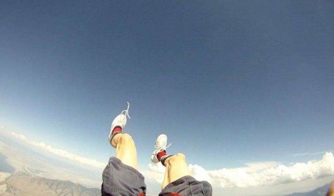 Фейл во время прыжка с парашютом (5 фото)