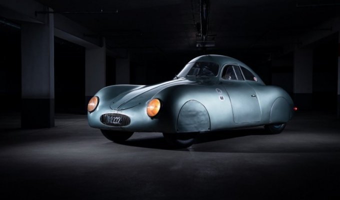 Личный автомобиль Фердинанда или самый старый выживший Porsche (21 фото)