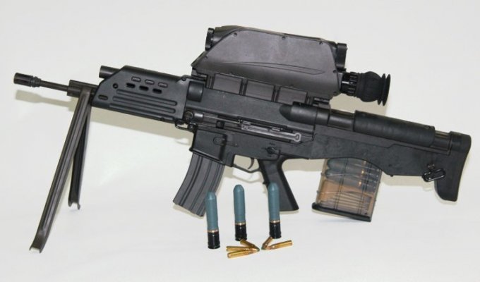 ADD / Daewoo K11: комбинированная штурмовая винтовка - гранатомет (Южная Корея) (8 фото)