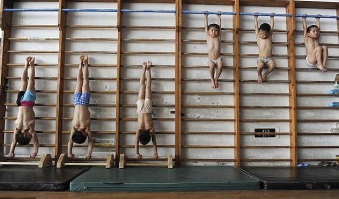 Китайские гимнасты (6 фотографий)