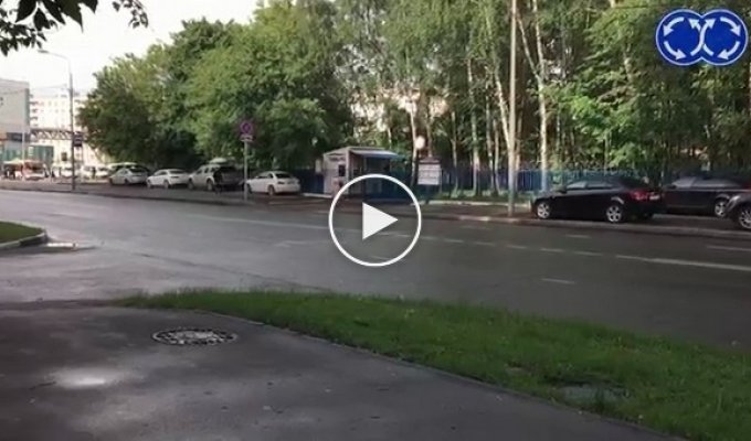 Очередные разборки с активистами на дорогах Москвы (маты)