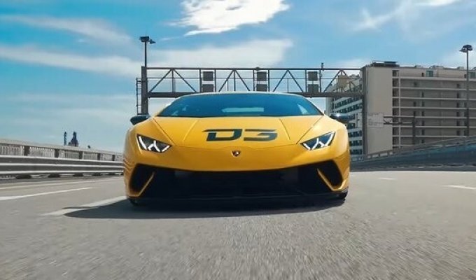 Американец купил Lamborghini на антикоронавирусную госпомощь (1 фото)