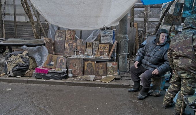 Как выглядит блошиный рынок в Москве (48 фото)