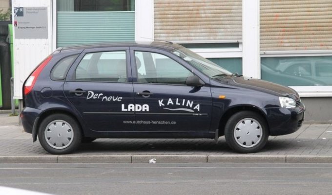 Lada Kalina - какая машина - такой и водитель... (2 фото)