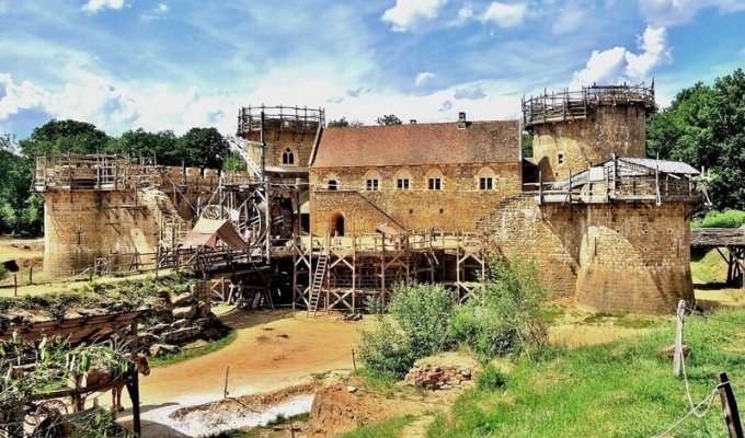 Проект «Геделон»: крупнейший в мире археологический эксперимент, который продолжается уже 23 года (25 фото)