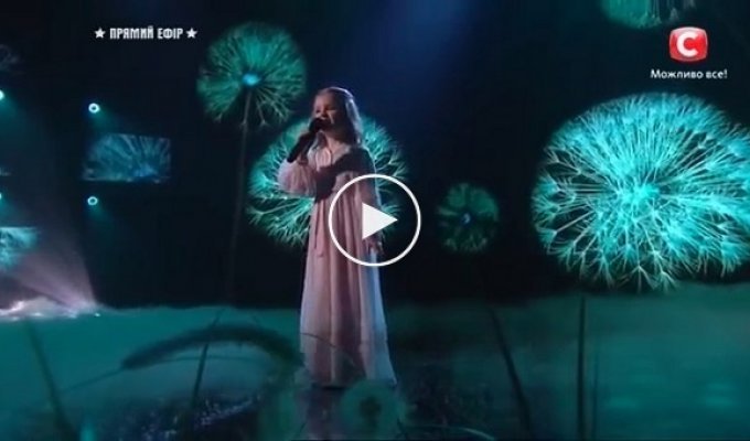 Прекрасное исполнение песни про жайворонка от победительницы Украина имеет талант, Вероники Морской. Приятный голос и выступление