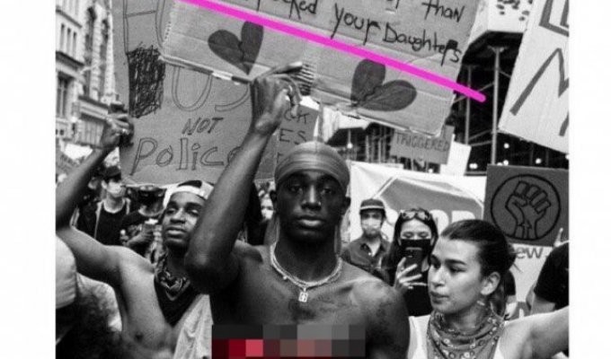 Дочь Ивана Урганта вместе с темнокожим бойфрендом вышла на митинг в Нью-Йорке (7 фото)