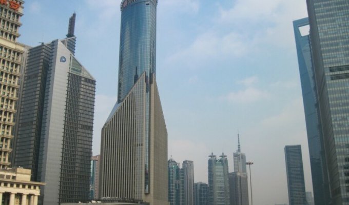 О небоскребах Шанхая (11 фото)