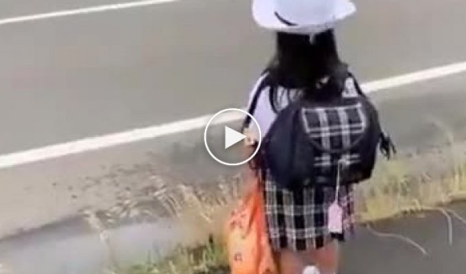 Как выглядит обычный школьный автобус в Японии