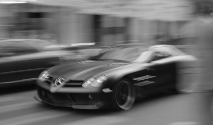 Черные автомобили (11 фото)
