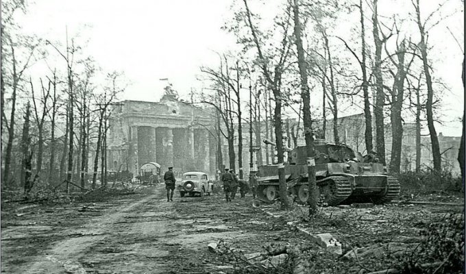 Берлин 1945 (51 фото)