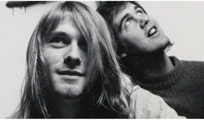 В Сеть выложили уникальное видео выступления группы Nirvana в 1988 году (1 фото + 4 видео)