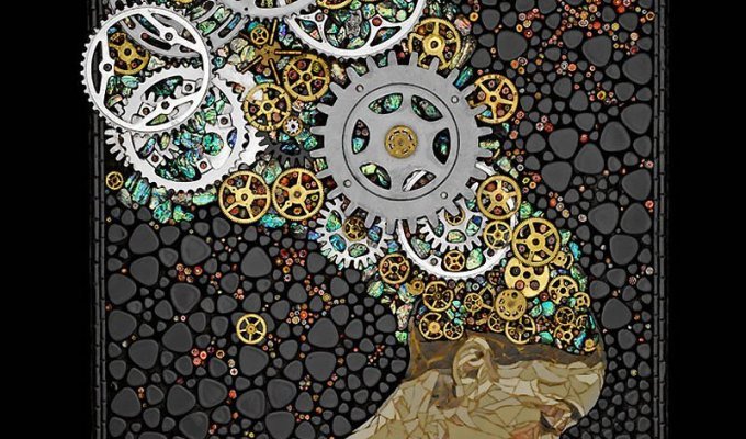 Невероятные мозаики из ключей, деталей часов и других механизмов (14 фото)