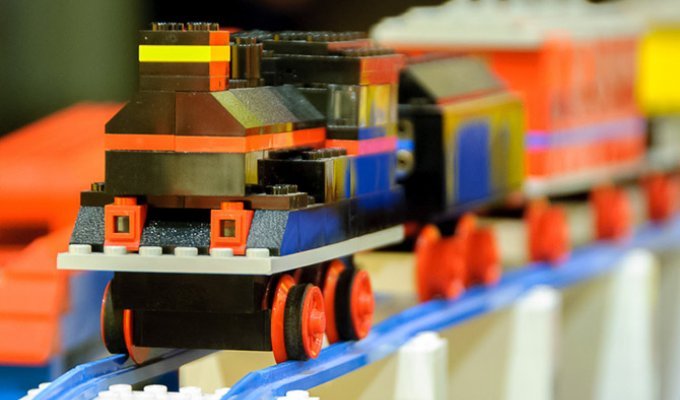 Музей LEGO – история «кубиков с пупырышками» (36 фото)