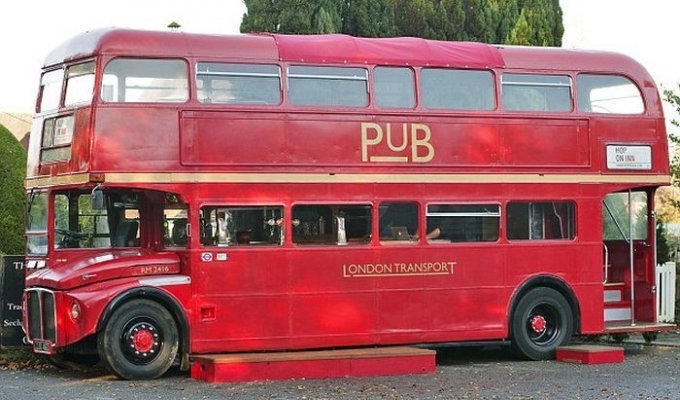 Необычный лондонский Паб - Hop On Inn (7 фото)
