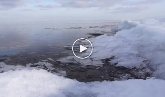 Как замерзает Байкал