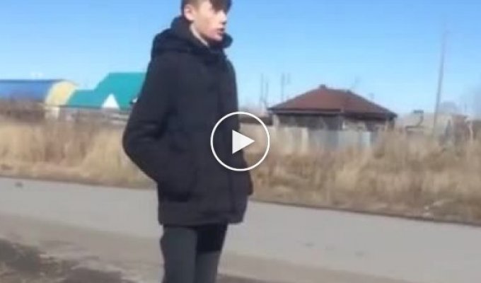 В Новосибирской области подростки зверски избивают сверстников