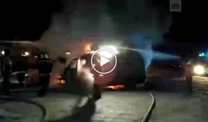 В Красноярском крае сгорел фургон с петардами
