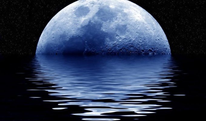 10 странных "фактов" о луне, которые не могут объяснить современные учёные (1 фото)