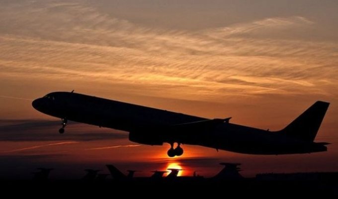 Разрушаем ТОП-5 мифов о крушении самолетов (5 фото + текст)