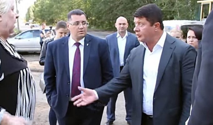 «Да я подойду!»: мэр Ярославля прославился на всю страну (2 фото + 2 видео)